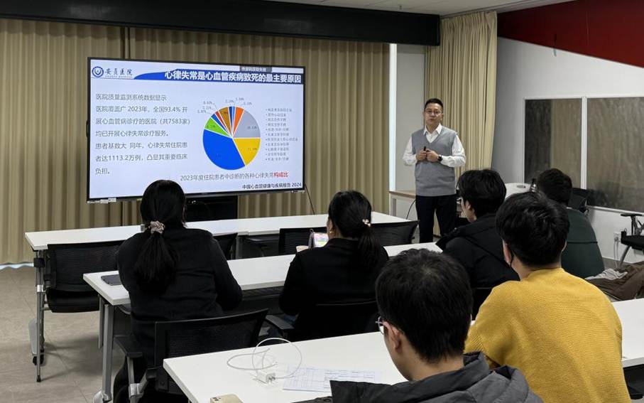 86f335ab648f2d7042dbdffdee9cb29d